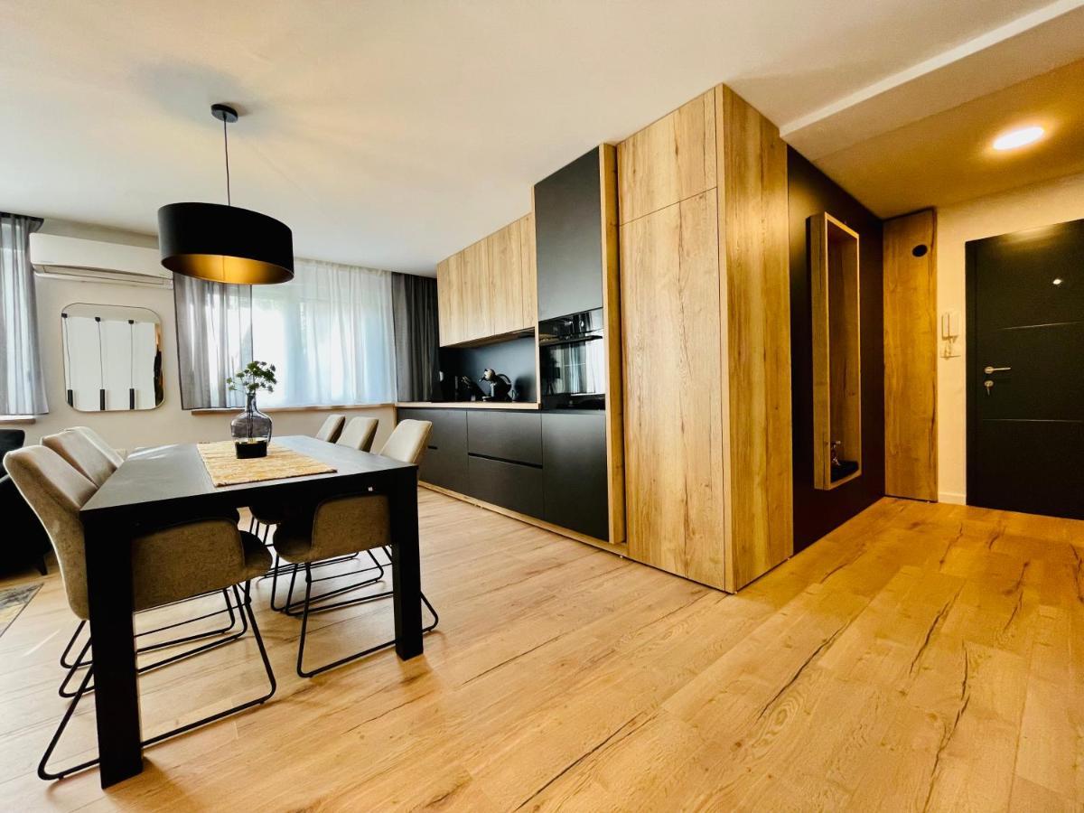 דארובר Apartman Ana מראה חיצוני תמונה